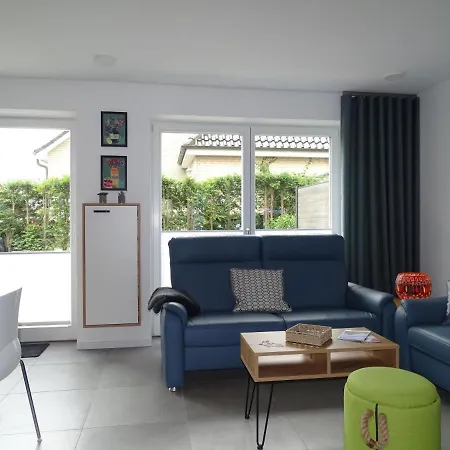Holiday home Strandhaus 2b *