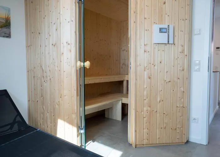 Ferienhaus Strandhaus 2b *